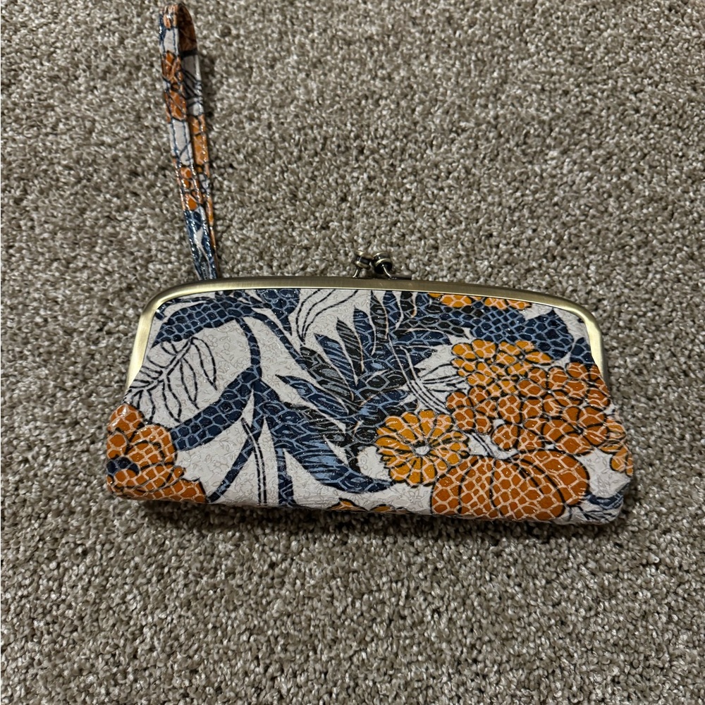 Hobo Cora Clutch Wallet